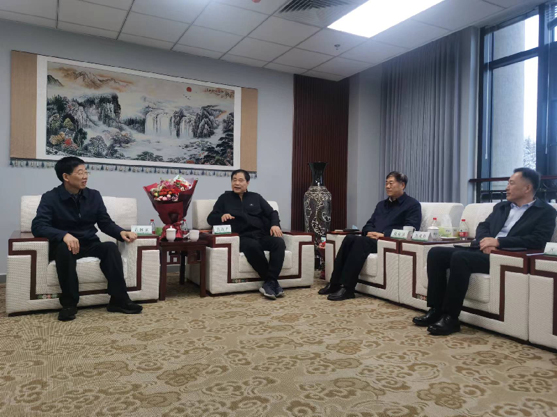 慰问院士4.png