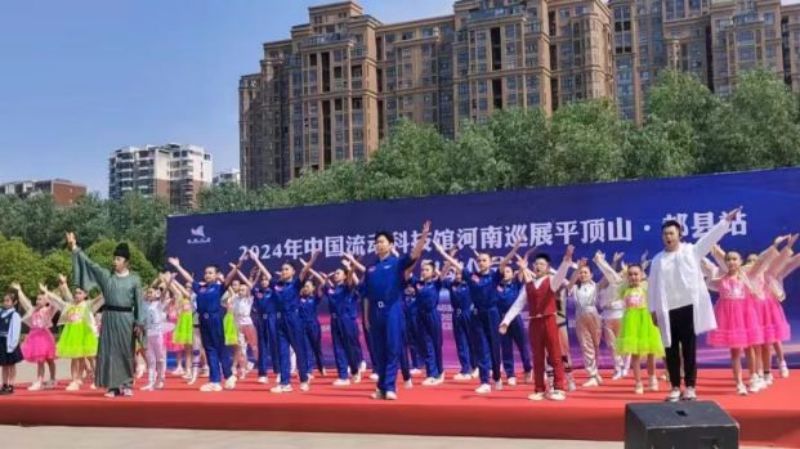 流动科普五月展  中国流动科技馆河南巡展活动顺利开展579.jpg